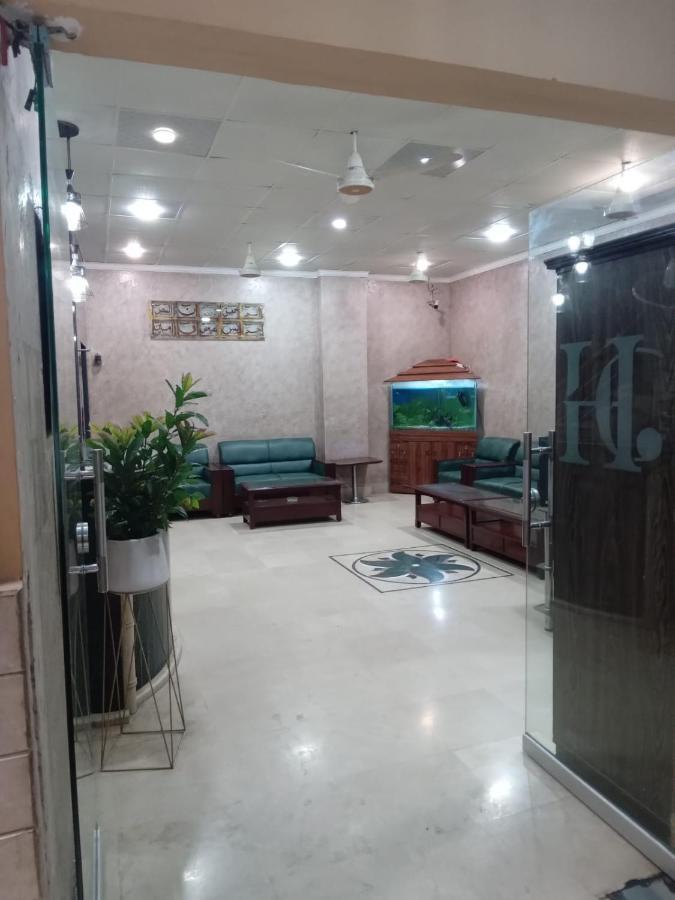 New Hotel Chilton Karachi Exterior photo